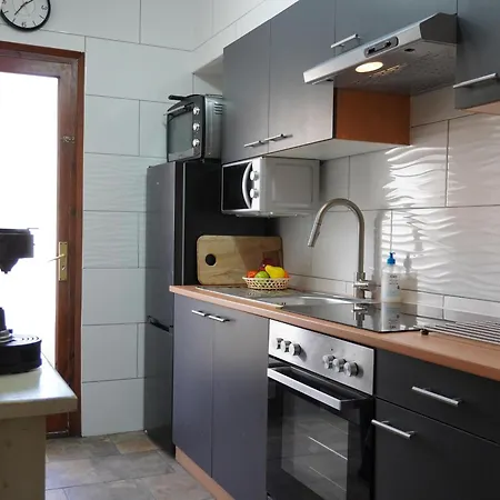 Apartment Elisa - L'estartit, Centro - Es-323-85 Torroella De Montgri